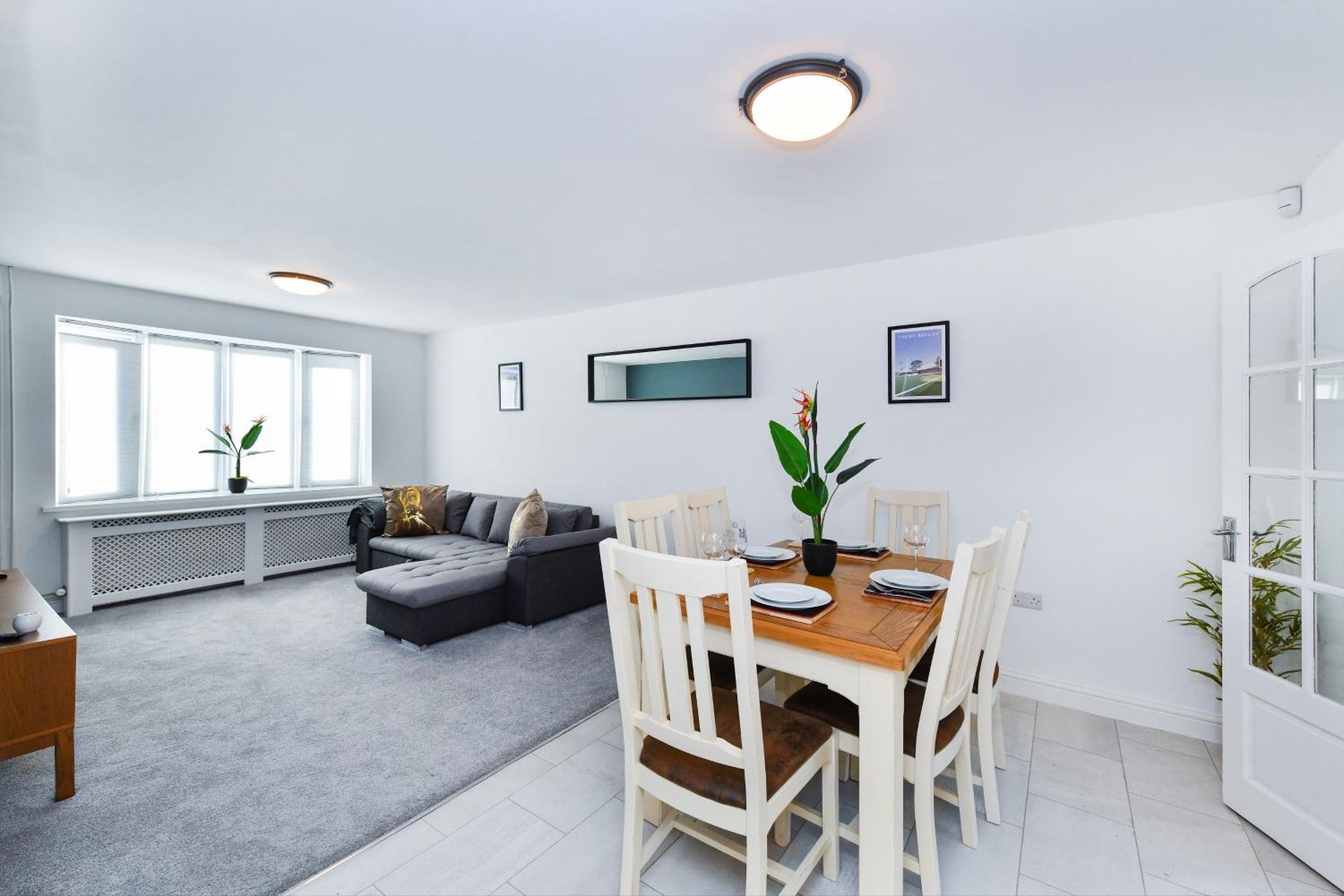 Morgan House- 4 Bed House, Near Nottingham Trent Uni Villa Exterior foto